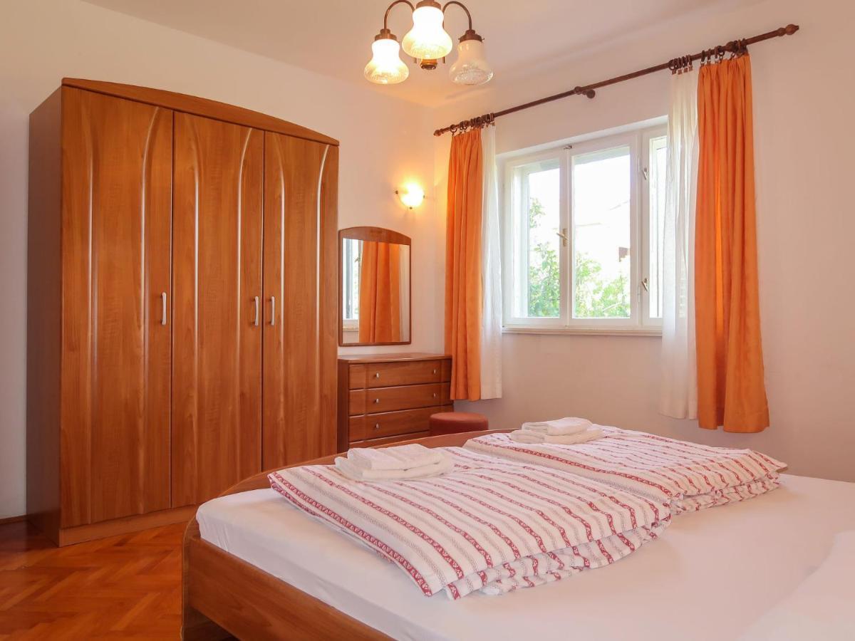 Barbat na Rabu Holiday Home Andela - Rab170 By Interhome מראה חיצוני תמונה