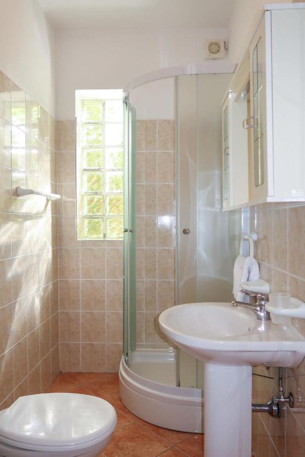 Barbat na Rabu Holiday Home Andela - Rab170 By Interhome מראה חיצוני תמונה